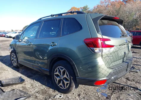 2021 Subaru Forester Premium из США, поврежденный, VIN JF2SKAFC7MH592046